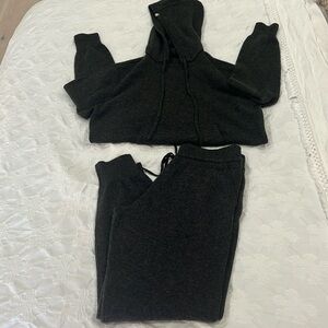 FIGS Dark Gray Knit Hoodie and Jogger Set size Small